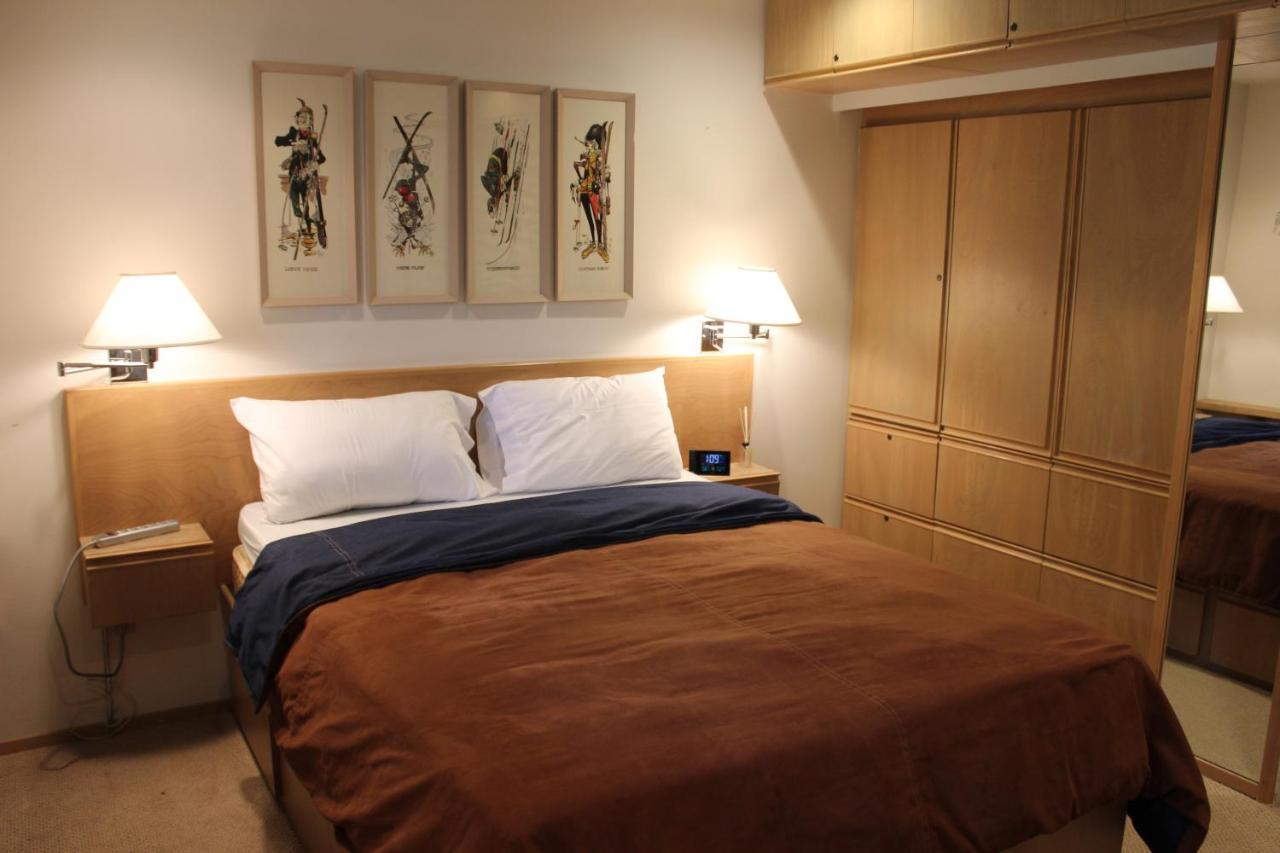 Crystal Chalets Greenwater Экстерьер фото